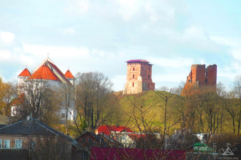 NOVOGRUDOK: AT THE FOOT OF ZAMKOVAYA HILL